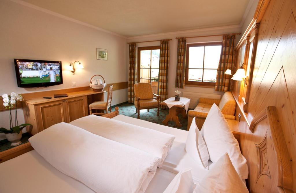 Hotel Astoria Samnaun Pokoj fotografie